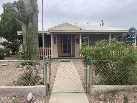 140 W 1st Ave, Ajo, AZ 85321