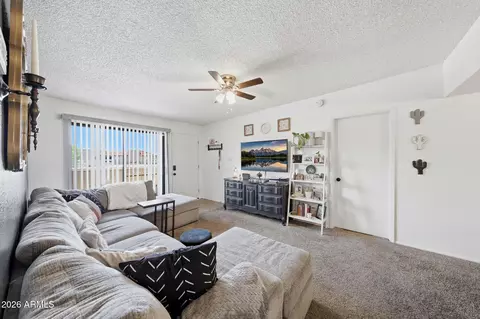 5757 W Eugie Ave #2073, Glendale, AZ 85304