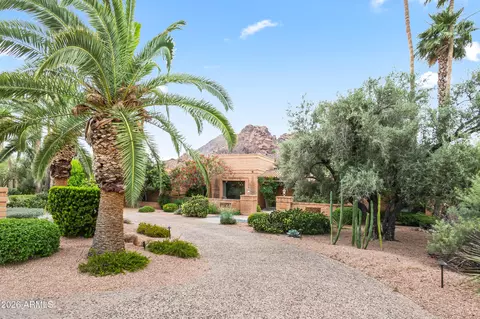 4737 E Valley Vista Ln, Paradise Valley, AZ 85253