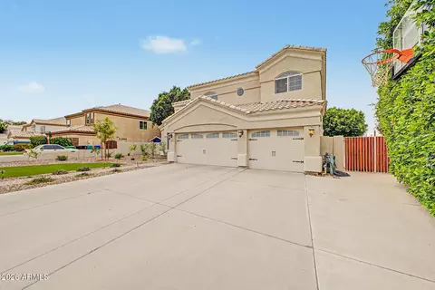 Exterior - 2919 E Fox St, Mesa, AZ 85213 photo 4 of 14