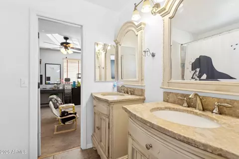 Bath - 1255 W Sea Shell Dr, Gilbert, AZ 85233 photo 6 of 6