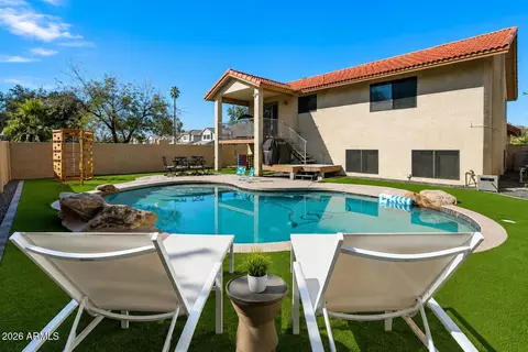 Exterior - 1255 W Sea Shell Dr, Gilbert, AZ 85233 photo 2 of 3