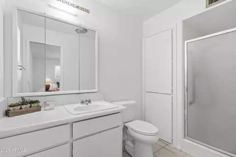Bath - 4247 E Carmel Ave, Mesa, AZ 85206 photo 1 of 2