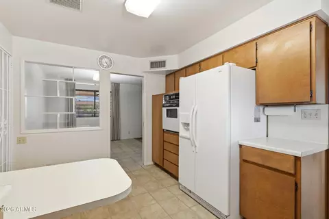 Kitchen - 6449 E Des Moines St, Mesa, AZ 85205 photo 3 of 6