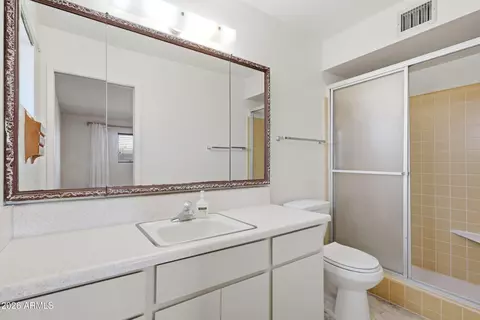 Bath - 6449 E Des Moines St, Mesa, AZ 85205 photo 1 of 3