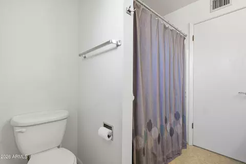 Bath - 6449 E Des Moines St, Mesa, AZ 85205 photo 3 of 3