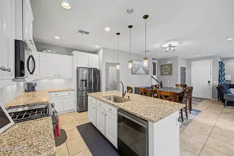 Kitchen - 2623 S Tobin --, Mesa, AZ 85209 photo 2 of 3