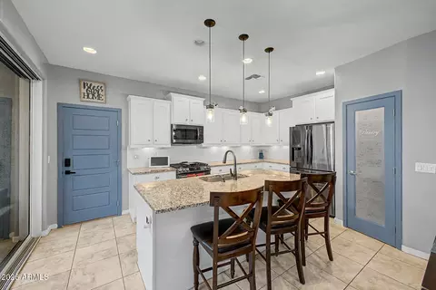 Kitchen - 2623 S Tobin --, Mesa, AZ 85209 photo 1 of 3