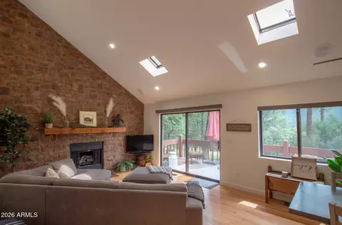 5120 N Juniper Loop, Pine, AZ 85544