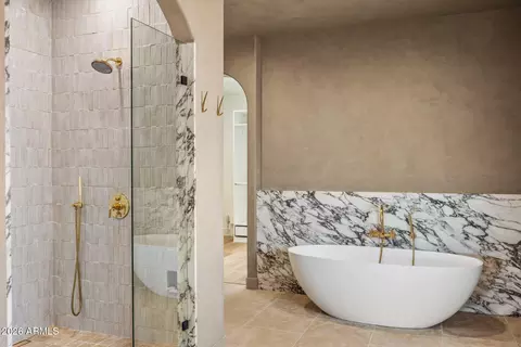 Bath - 24226 N 25th St, Phoenix, AZ 85024 photo 2 of 4