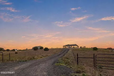 660 S Foothills Blvd, Taylor, AZ 85939