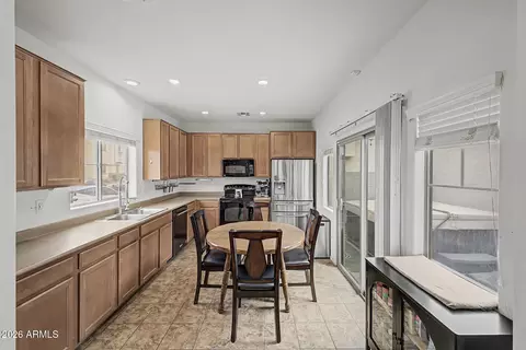 Kitchen - 435 N Ranger Trl, Gilbert, AZ 85234 photo 1 of 3