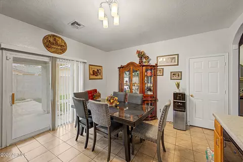 6434 S 10th Dr, Phoenix, AZ 85041 photo 13