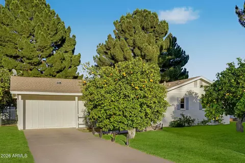 Exterior - 7513 N 18th Ave, Phoenix, AZ 85021 photo 2 of 9