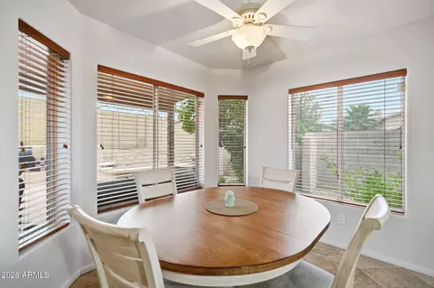 Dining - 2748 E Verbena Dr, Phoenix, AZ 85048 photo 1 of 1