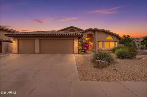 2748 E Verbena Dr, Phoenix, AZ 85048
