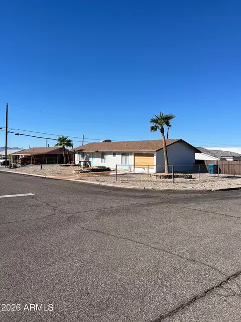 841 E Cactus Dr, Lake Havasu City, AZ 86403