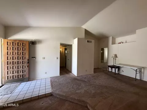685 E Linda Ln, Gilbert, AZ 85234 photo 6