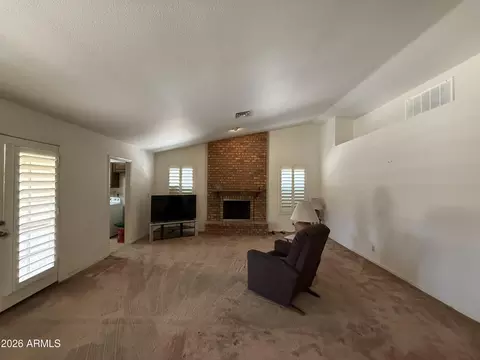 685 E Linda Ln, Gilbert, AZ 85234 photo 11