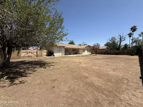 685 E Linda Ln, Gilbert, AZ 85234 photo 21