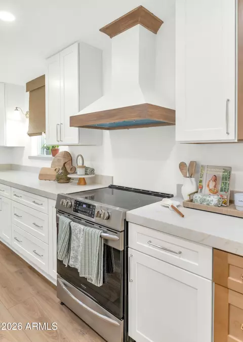 Kitchen - 107 E Mckinley St, Tempe, AZ 85288 photo 4 of 4