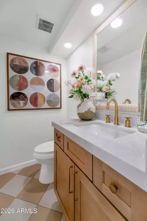 Bath - 107 E Mckinley St, Tempe, AZ 85288 photo 4 of 4