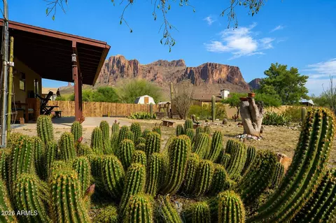Exterior - 5315 E Mckellips Blvd, Apache Junction, AZ 85119 photo 10 of 19