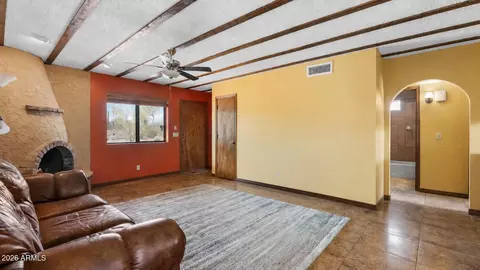 Living - 5315 E Mckellips Blvd, Apache Junction, AZ 85119 photo 2 of 4