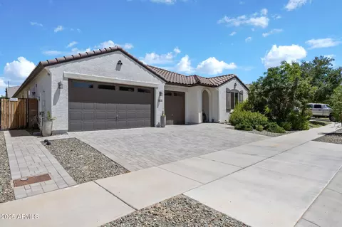 16118 W Desert Hills Dr, Surprise, AZ 85379