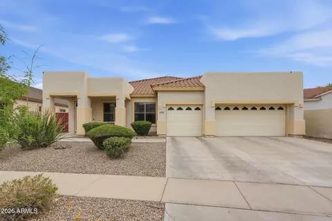 8729 W Carole Ln, Glendale, AZ 85305