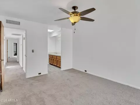 Bedroom - 1010 E Becker Ln, Phoenix, AZ 85020 photo 2 of 3