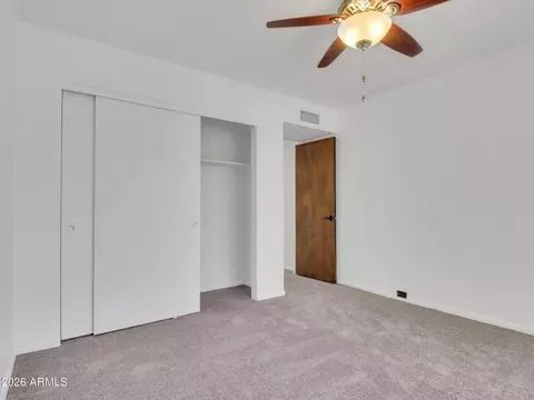 Bedroom - 1010 E Becker Ln, Phoenix, AZ 85020 photo 3 of 3