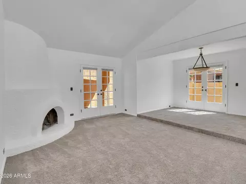 Living - 1010 E Becker Ln, Phoenix, AZ 85020 photo 1 of 7