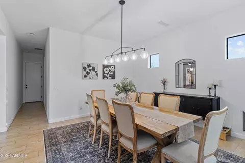 Dining - 2448 E Amber Ct, Gilbert, AZ 85296 photo 3 of 3