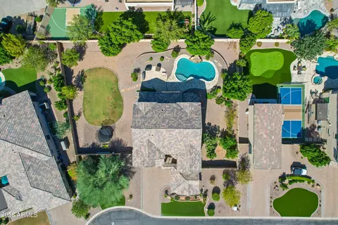 View/Area - 2448 E Amber Ct, Gilbert, AZ 85296 photo 2 of 5