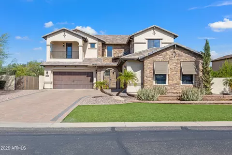 Exterior - 2448 E Amber Ct, Gilbert, AZ 85296 photo 2 of 23