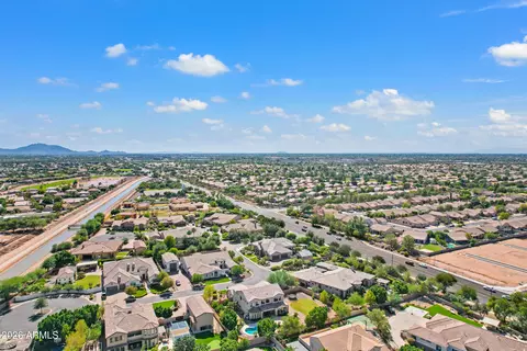 View/Area - 2448 E Amber Ct, Gilbert, AZ 85296 photo 5 of 5