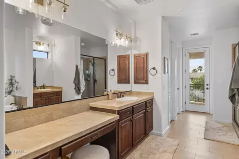 Entry Way - 2448 E Amber Ct, Gilbert, AZ 85296 photo 8 of 8