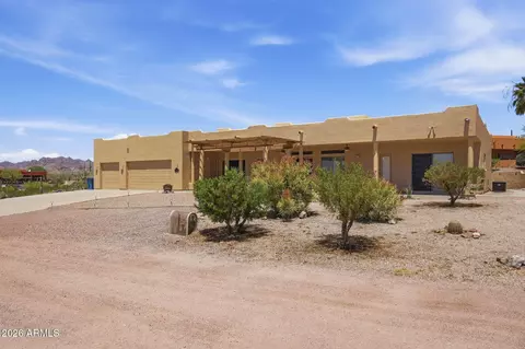 Exterior - 3826 N Rain Cloud Dr, Apache Junction, AZ 85119 photo 3 of 16