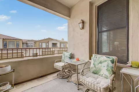 Exterior - 3131 E Legacy Dr #2001, Phoenix, AZ 85042 photo 4 of 13