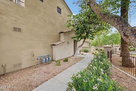 Exterior - 3131 E Legacy Dr #2001, Phoenix, AZ 85042 photo 1 of 13