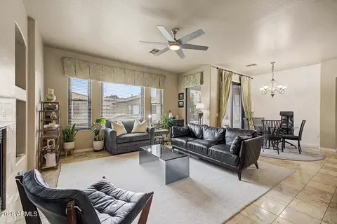 Living - 3131 E Legacy Dr #2001, Phoenix, AZ 85042 photo 3 of 4