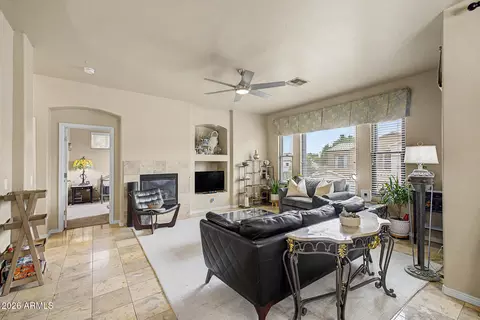 Living - 3131 E Legacy Dr #2001, Phoenix, AZ 85042 photo 1 of 4