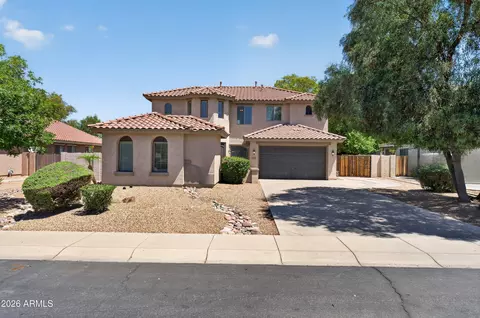 Exterior - 1250 E Indigo St, Gilbert, AZ 85298 photo 8 of 8