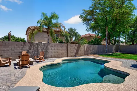Exterior - 1250 E Indigo St, Gilbert, AZ 85298 photo 4 of 8