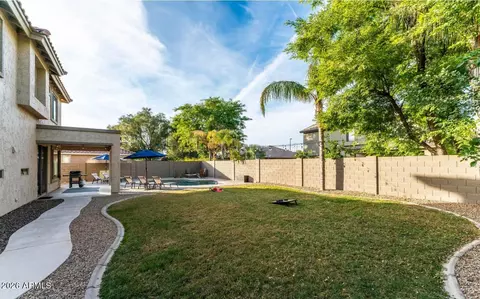 Exterior - 1250 E Indigo St, Gilbert, AZ 85298 photo 6 of 8