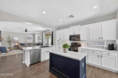 Kitchen - 1250 E Indigo St, Gilbert, AZ 85298 photo 3 of 6