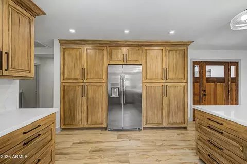 Kitchen - 7844 N 17th Ave, Phoenix, AZ 85021 photo 5 of 7