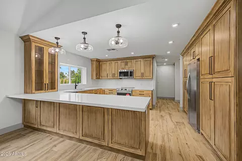 Kitchen - 7844 N 17th Ave, Phoenix, AZ 85021 photo 1 of 7