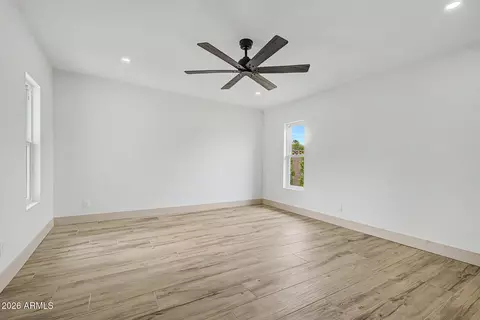 Bedroom - 7844 N 17th Ave, Phoenix, AZ 85021 photo 1 of 9